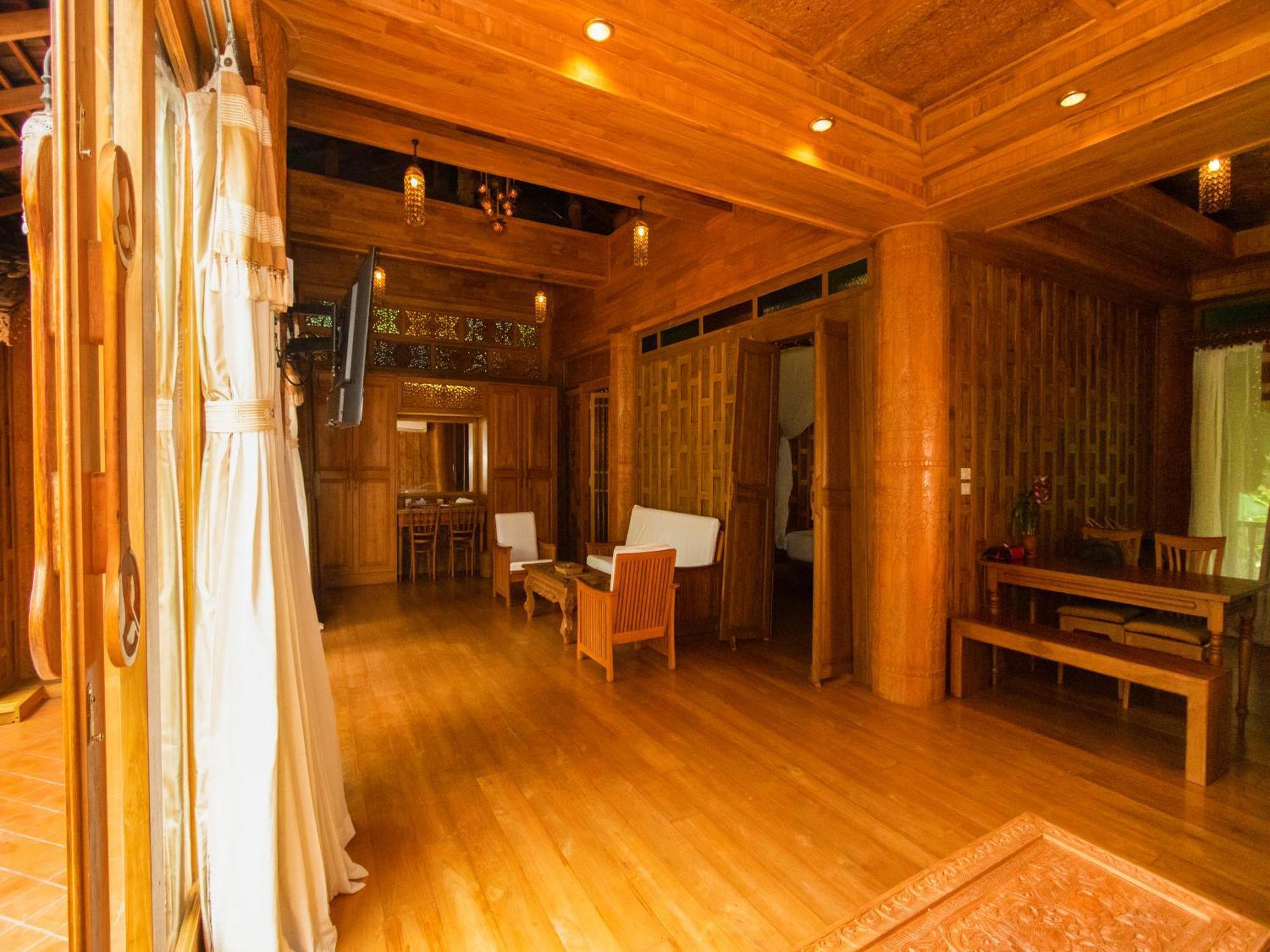 אתר נופש Santhiya Phuket & 5*